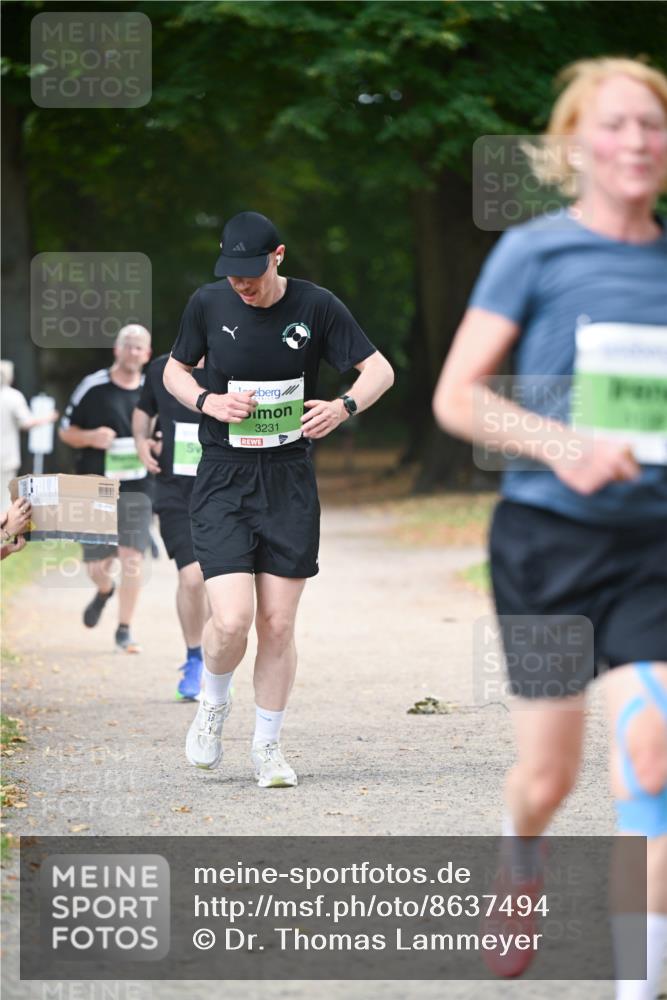 31.08.2025 - 21. Blankeneser Heldenlauf Dr. Thomas Lammeyer http://msf.ph/oto/8637494 31.08.2025 10:48:26 Laufen 3231 meine-sportfotos.de