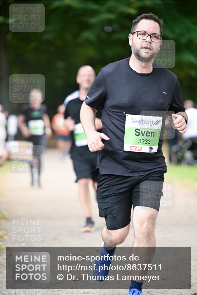31.08.2025 - 21. Blankeneser Heldenlauf Dr. Thomas Lammeyer http://msf.ph/oto/8637511 31.08.2025 10:48:29 Laufen 3233 meine-sportfotos.de