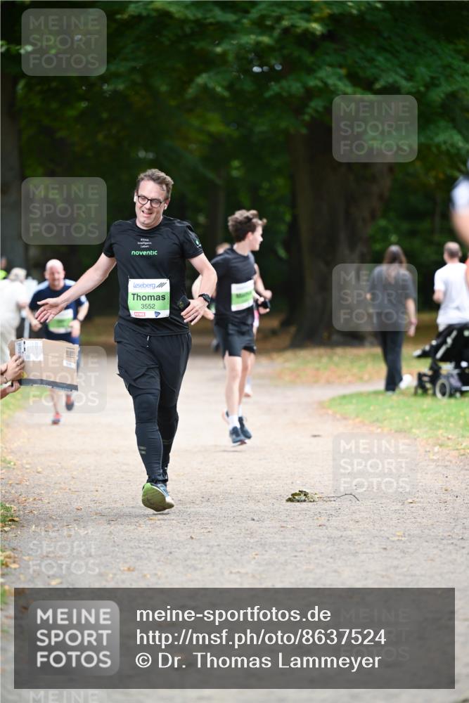 31.08.2025 - 21. Blankeneser Heldenlauf Dr. Thomas Lammeyer http://msf.ph/oto/8637524 31.08.2025 10:48:31 Laufen 3552 meine-sportfotos.de