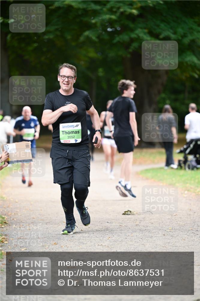 31.08.2025 - 21. Blankeneser Heldenlauf Dr. Thomas Lammeyer http://msf.ph/oto/8637531 31.08.2025 10:48:32 Laufen 3552 meine-sportfotos.de