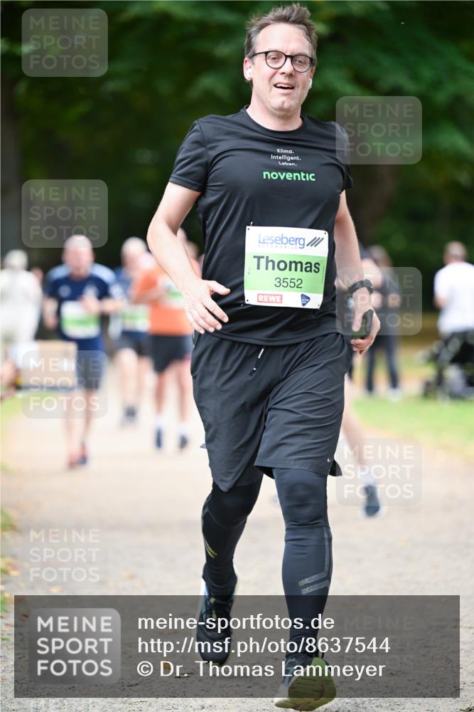 31.08.2025 - 21. Blankeneser Heldenlauf Dr. Thomas Lammeyer http://msf.ph/oto/8637544 31.08.2025 10:48:34 Laufen 3552 meine-sportfotos.de