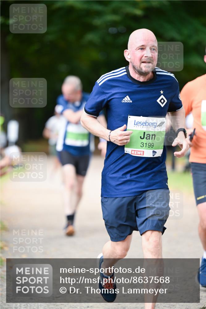 31.08.2025 - 21. Blankeneser Heldenlauf Dr. Thomas Lammeyer http://msf.ph/oto/8637568 31.08.2025 10:48:39 Laufen 3199 meine-sportfotos.de