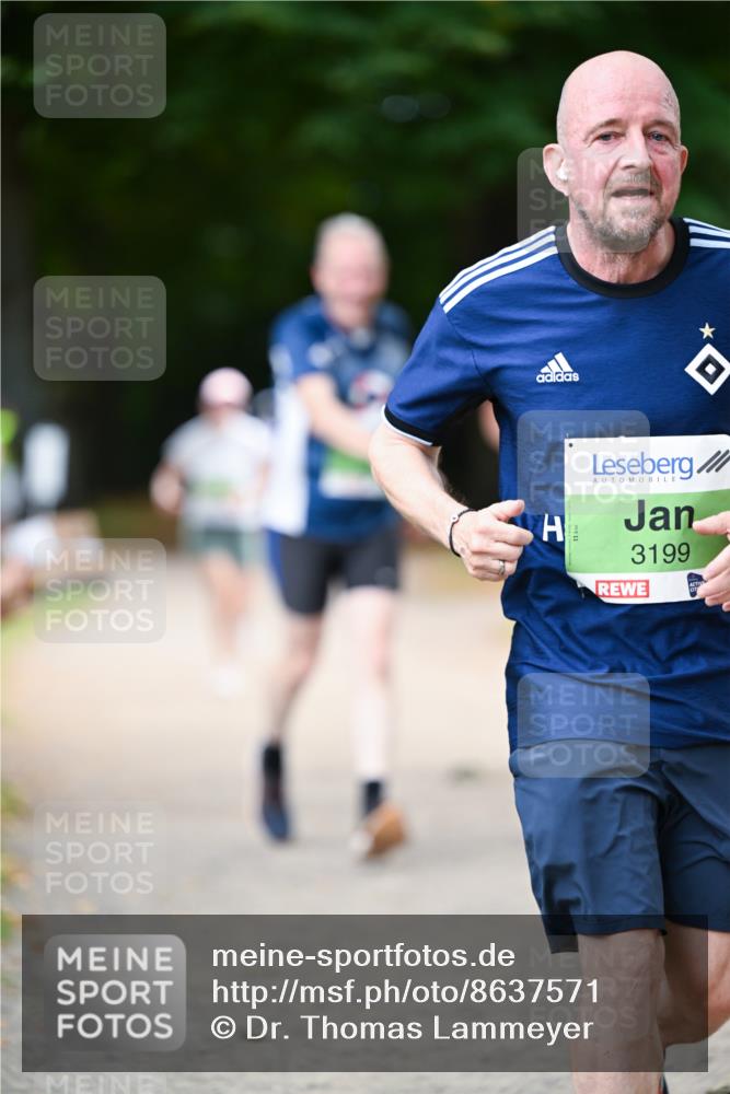 31.08.2025 - 21. Blankeneser Heldenlauf Dr. Thomas Lammeyer http://msf.ph/oto/8637571 31.08.2025 10:48:40 Laufen 3199 meine-sportfotos.de