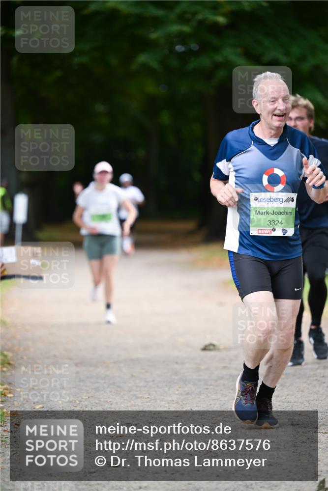 31.08.2025 - 21. Blankeneser Heldenlauf Dr. Thomas Lammeyer http://msf.ph/oto/8637576 31.08.2025 10:48:41 Laufen 3324 meine-sportfotos.de