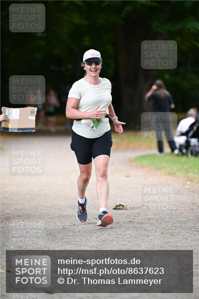 31.08.2025 - 21. Blankeneser Heldenlauf Dr. Thomas Lammeyer http://msf.ph/oto/8637623 31.08.2025 10:48:51 Laufen 5684 meine-sportfotos.de