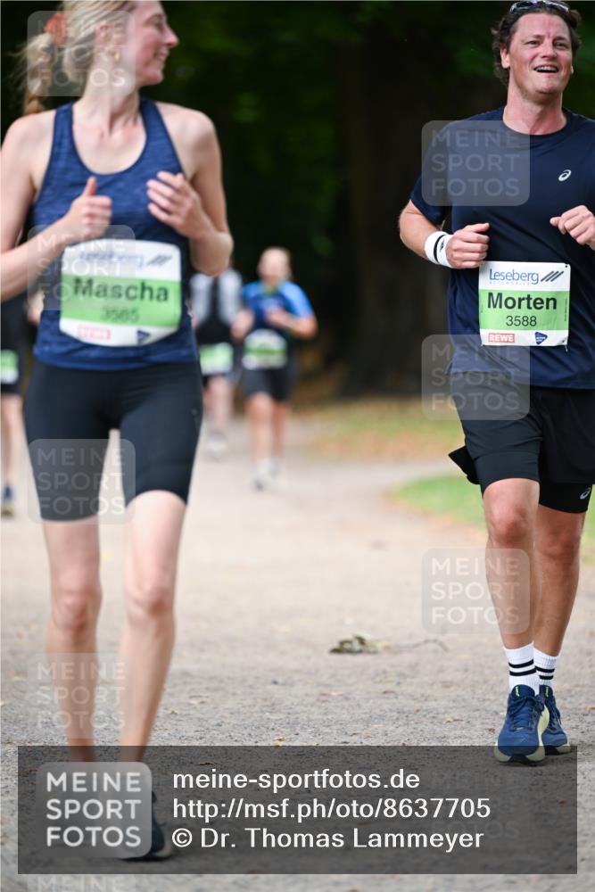 31.08.2025 - 21. Blankeneser Heldenlauf Dr. Thomas Lammeyer http://msf.ph/oto/8637705 31.08.2025 10:49:20 Laufen 3585, 3588 meine-sportfotos.de