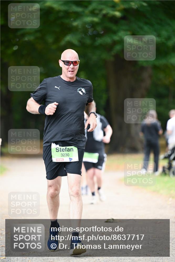 31.08.2025 - 21. Blankeneser Heldenlauf Dr. Thomas Lammeyer http://msf.ph/oto/8637717 31.08.2025 10:49:26 Laufen 3230 meine-sportfotos.de