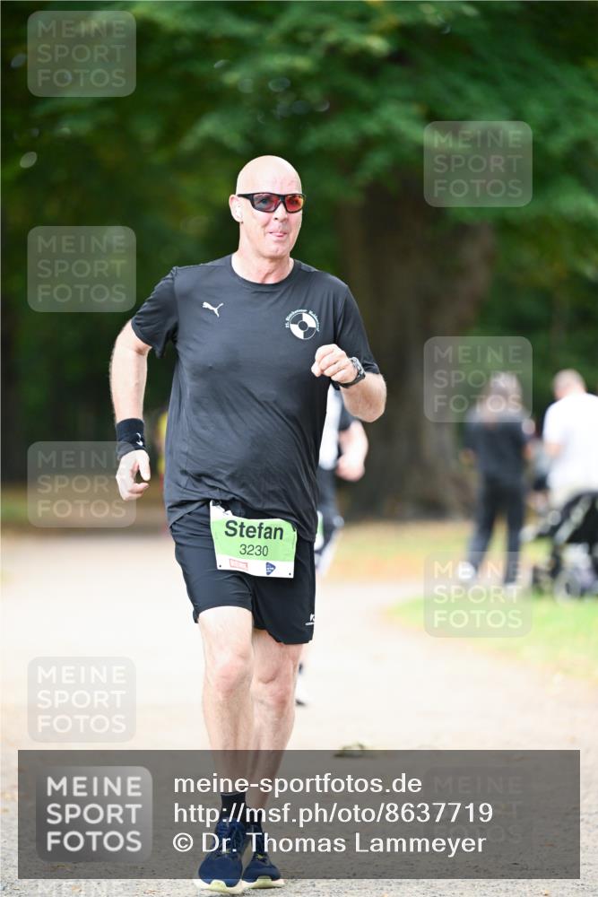 31.08.2025 - 21. Blankeneser Heldenlauf Dr. Thomas Lammeyer http://msf.ph/oto/8637719 31.08.2025 10:49:26 Laufen 3230 meine-sportfotos.de