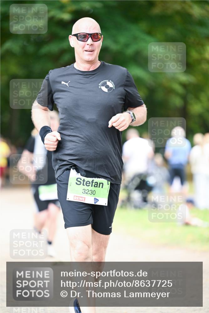 31.08.2025 - 21. Blankeneser Heldenlauf Dr. Thomas Lammeyer http://msf.ph/oto/8637725 31.08.2025 10:49:27 Laufen 3230 meine-sportfotos.de