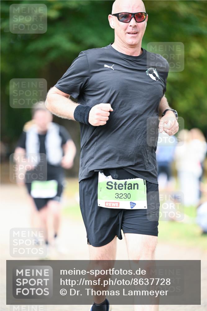 31.08.2025 - 21. Blankeneser Heldenlauf Dr. Thomas Lammeyer http://msf.ph/oto/8637728 31.08.2025 10:49:28 Laufen 3230 meine-sportfotos.de