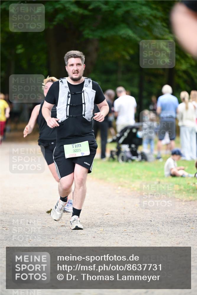 31.08.2025 - 21. Blankeneser Heldenlauf Dr. Thomas Lammeyer http://msf.ph/oto/8637731 31.08.2025 10:49:29 Laufen 3225 meine-sportfotos.de