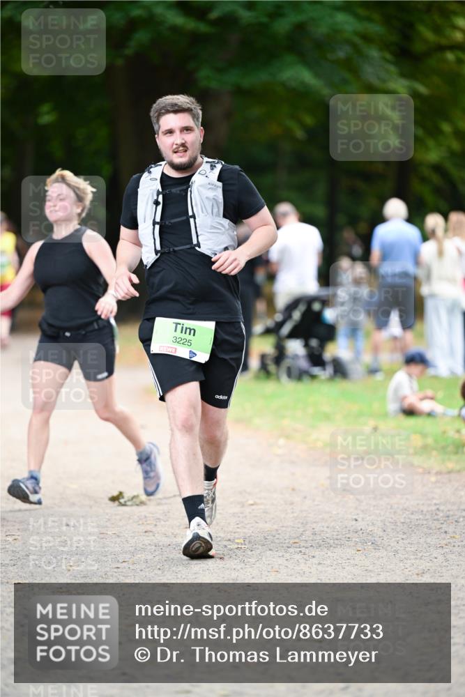 31.08.2025 - 21. Blankeneser Heldenlauf Dr. Thomas Lammeyer http://msf.ph/oto/8637733 31.08.2025 10:49:29 Laufen 3225 meine-sportfotos.de