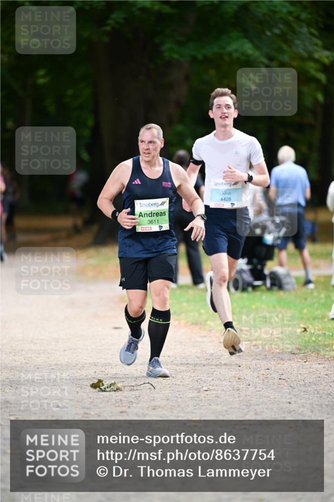 31.08.2025 - 21. Blankeneser Heldenlauf Dr. Thomas Lammeyer http://msf.ph/oto/8637754 31.08.2025 10:49:42 Laufen 4428, 3611 meine-sportfotos.de