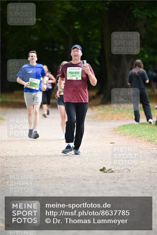 31.08.2025 - 21. Blankeneser Heldenlauf Dr. Thomas Lammeyer http://msf.ph/oto/8637785 31.08.2025 10:49:49 Laufen 3461 meine-sportfotos.de