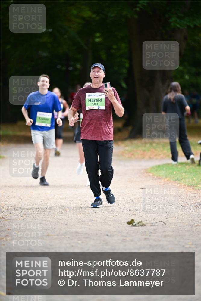 31.08.2025 - 21. Blankeneser Heldenlauf Dr. Thomas Lammeyer http://msf.ph/oto/8637787 31.08.2025 10:49:49 Laufen 3461 meine-sportfotos.de