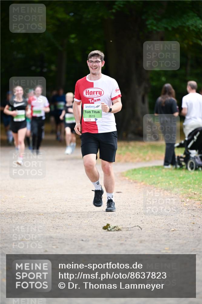 31.08.2025 - 21. Blankeneser Heldenlauf Dr. Thomas Lammeyer http://msf.ph/oto/8637823 31.08.2025 10:50:02 Laufen 3515 meine-sportfotos.de