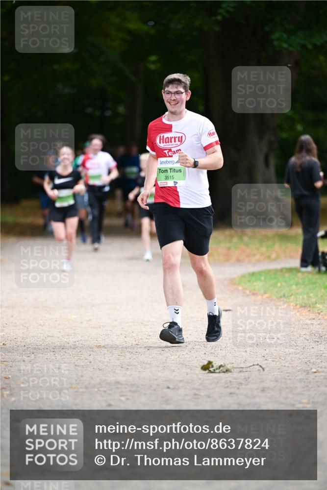 31.08.2025 - 21. Blankeneser Heldenlauf Dr. Thomas Lammeyer http://msf.ph/oto/8637824 31.08.2025 10:50:02 Laufen 3515 meine-sportfotos.de