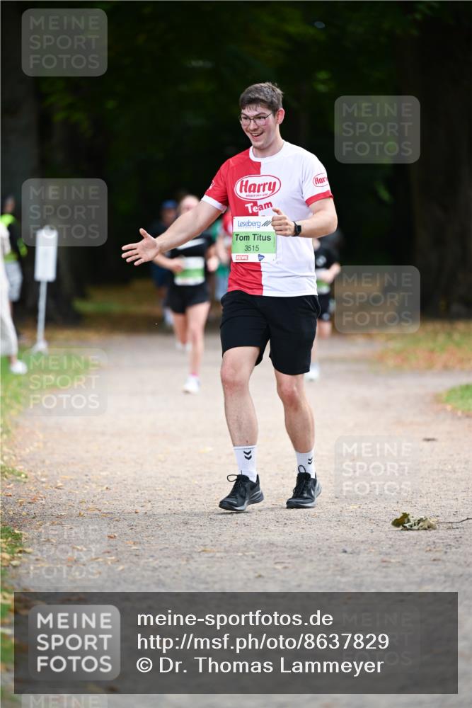 31.08.2025 - 21. Blankeneser Heldenlauf Dr. Thomas Lammeyer http://msf.ph/oto/8637829 31.08.2025 10:50:03 Laufen 3515 meine-sportfotos.de