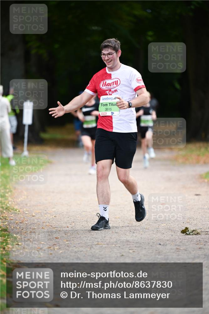 31.08.2025 - 21. Blankeneser Heldenlauf Dr. Thomas Lammeyer http://msf.ph/oto/8637830 31.08.2025 10:50:03 Laufen 3515 meine-sportfotos.de