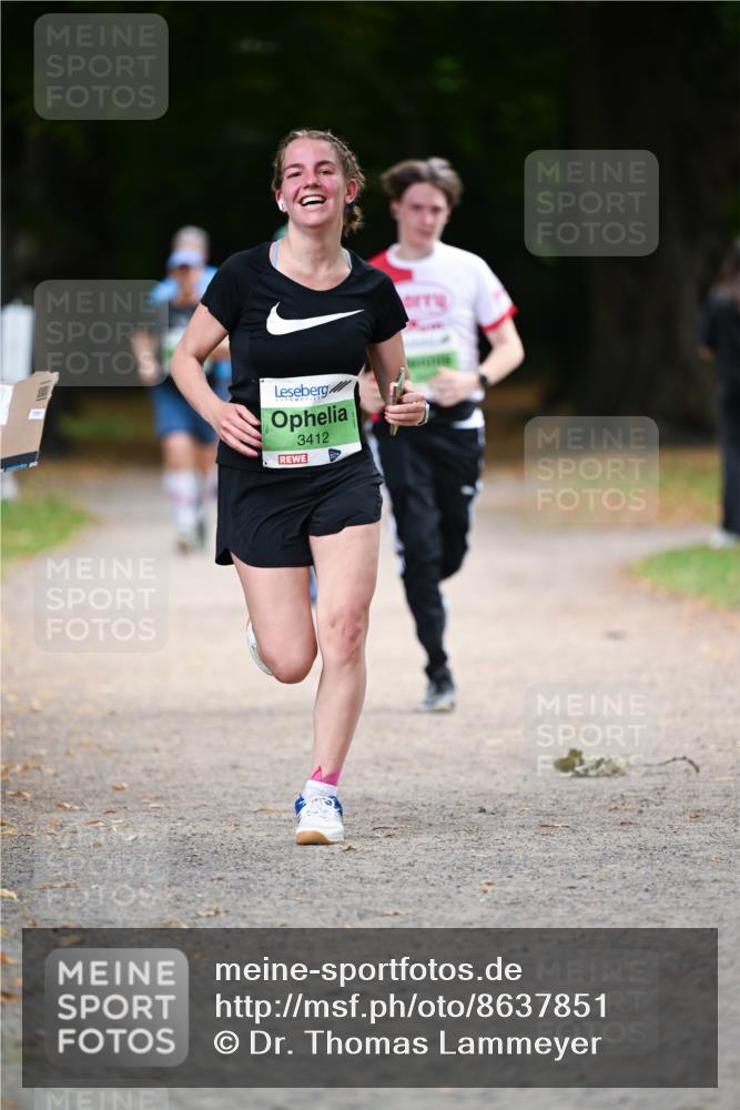 31.08.2025 - 21. Blankeneser Heldenlauf Dr. Thomas Lammeyer http://msf.ph/oto/8637851 31.08.2025 10:50:09 Laufen 3412 meine-sportfotos.de