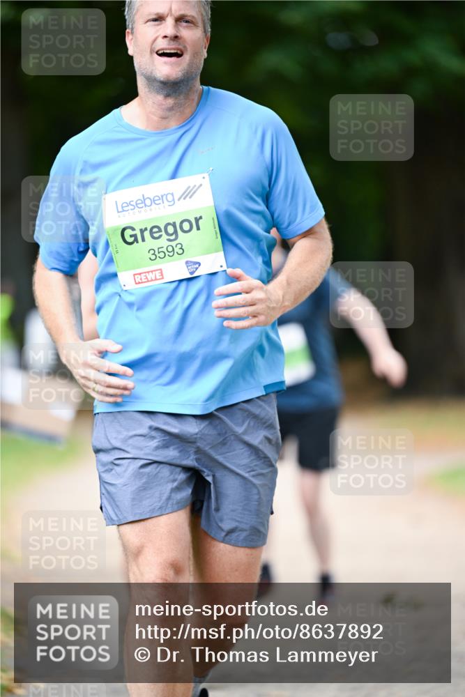 31.08.2025 - 21. Blankeneser Heldenlauf Dr. Thomas Lammeyer http://msf.ph/oto/8637892 31.08.2025 10:50:20 Laufen 3593 meine-sportfotos.de