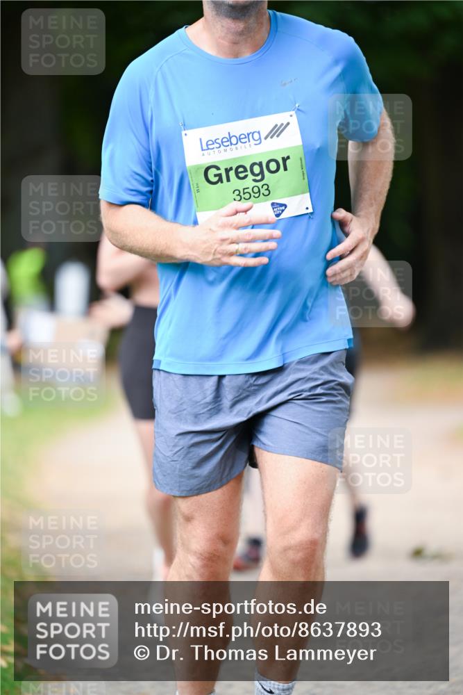 31.08.2025 - 21. Blankeneser Heldenlauf Dr. Thomas Lammeyer http://msf.ph/oto/8637893 31.08.2025 10:50:20 Laufen 3593 meine-sportfotos.de