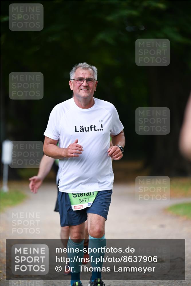 31.08.2025 - 21. Blankeneser Heldenlauf Dr. Thomas Lammeyer http://msf.ph/oto/8637906 31.08.2025 10:50:23 Laufen 3571 meine-sportfotos.de