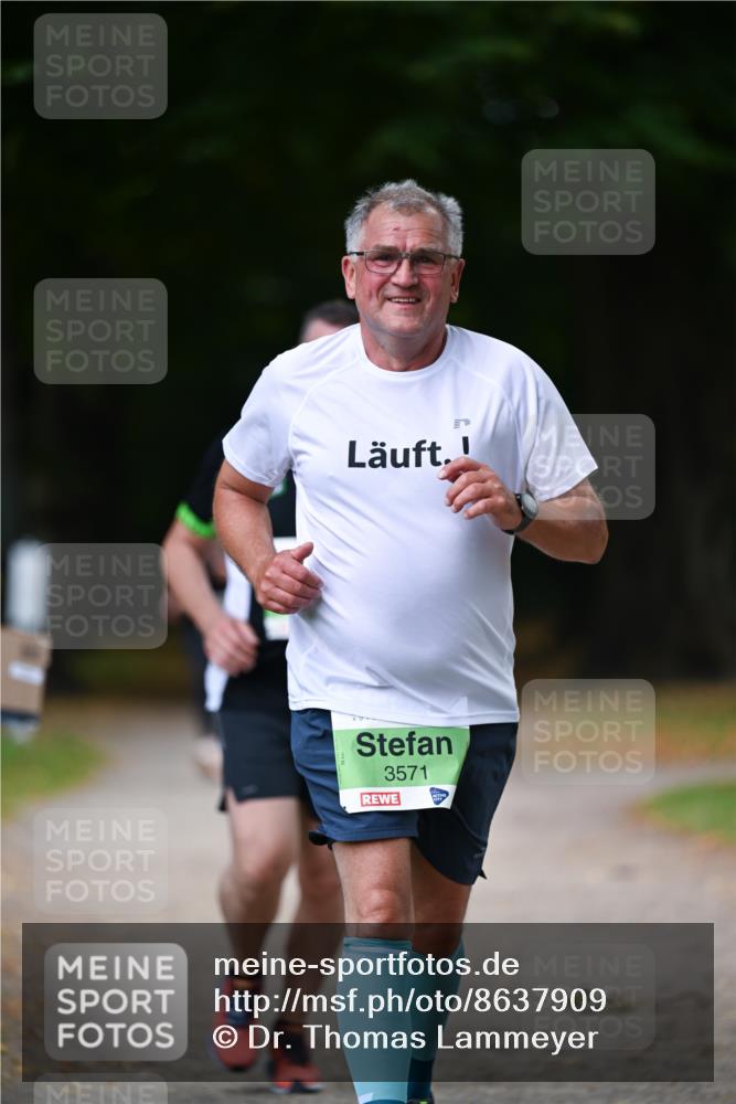 31.08.2025 - 21. Blankeneser Heldenlauf Dr. Thomas Lammeyer http://msf.ph/oto/8637909 31.08.2025 10:50:23 Laufen 3571 meine-sportfotos.de