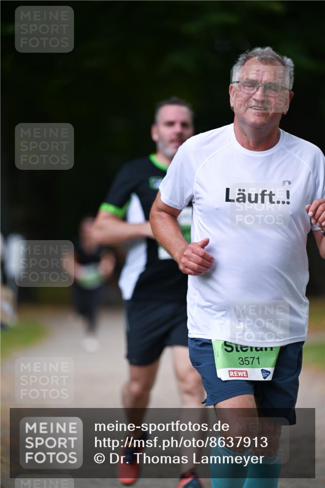 31.08.2025 - 21. Blankeneser Heldenlauf Dr. Thomas Lammeyer http://msf.ph/oto/8637913 31.08.2025 10:50:24 Laufen 3571 meine-sportfotos.de