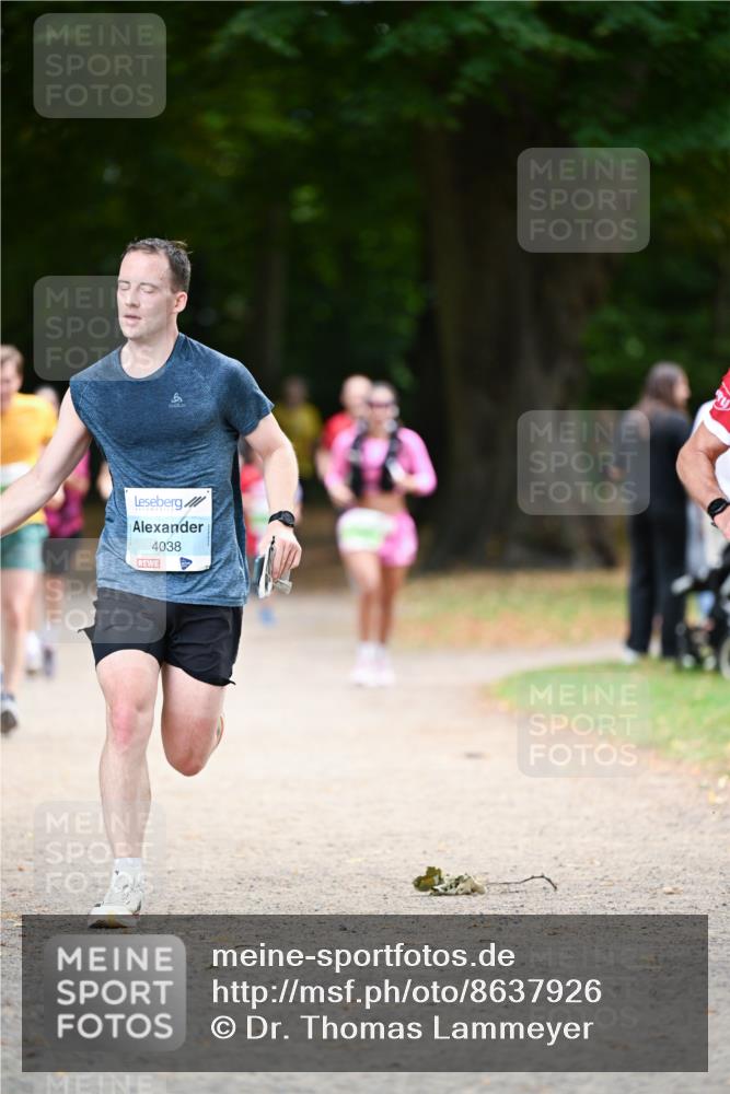 31.08.2025 - 21. Blankeneser Heldenlauf Dr. Thomas Lammeyer http://msf.ph/oto/8637926 31.08.2025 10:50:32 Laufen 4038 meine-sportfotos.de