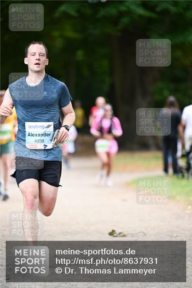 31.08.2025 - 21. Blankeneser Heldenlauf Dr. Thomas Lammeyer http://msf.ph/oto/8637931 31.08.2025 10:50:33 Laufen 4038 meine-sportfotos.de