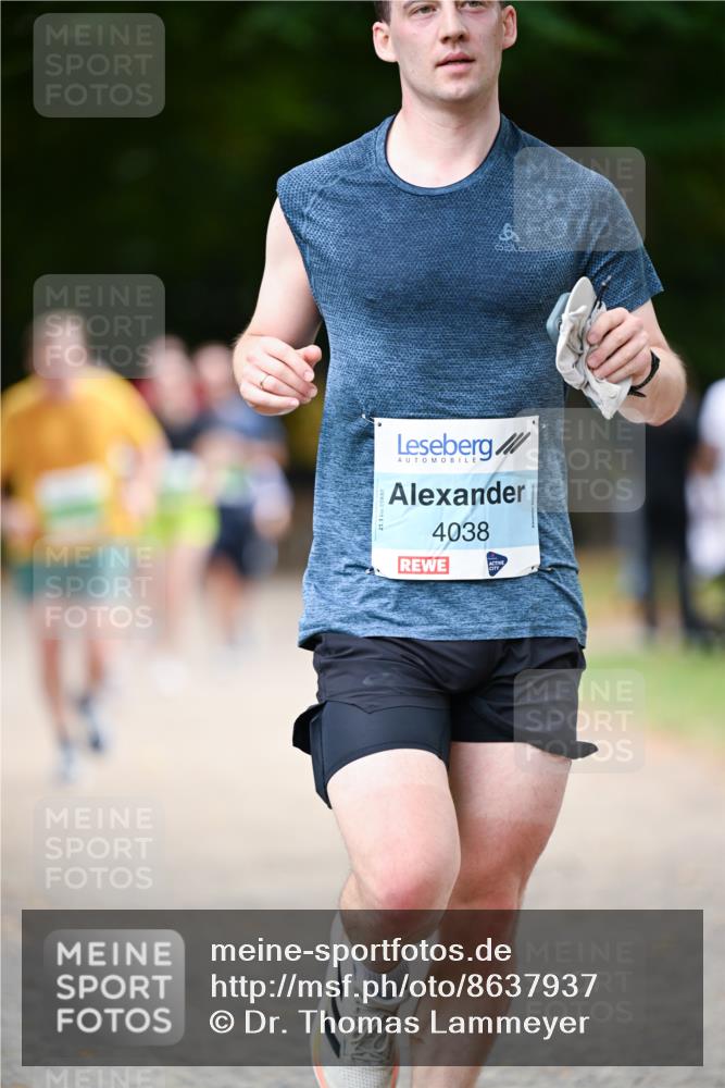 31.08.2025 - 21. Blankeneser Heldenlauf Dr. Thomas Lammeyer http://msf.ph/oto/8637937 31.08.2025 10:50:34 Laufen 4038 meine-sportfotos.de