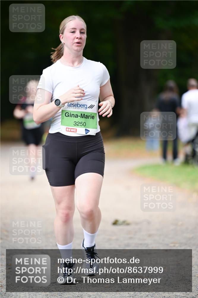 31.08.2025 - 21. Blankeneser Heldenlauf Dr. Thomas Lammeyer http://msf.ph/oto/8637999 31.08.2025 10:50:53 Laufen 3250 meine-sportfotos.de