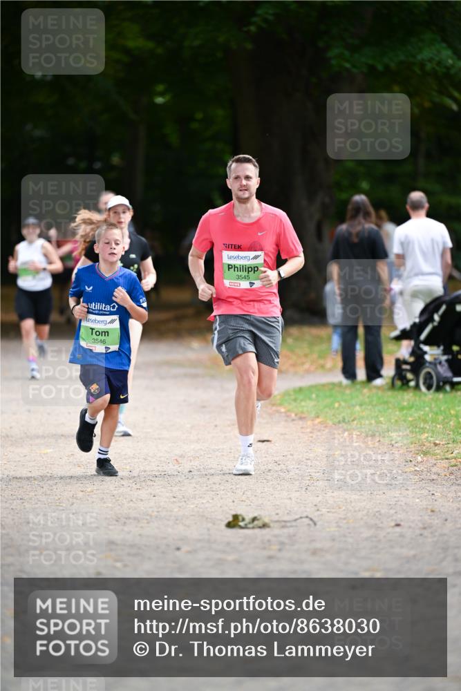 31.08.2025 - 21. Blankeneser Heldenlauf Dr. Thomas Lammeyer http://msf.ph/oto/8638030 31.08.2025 10:51:05 Laufen 3546, 3545 meine-sportfotos.de