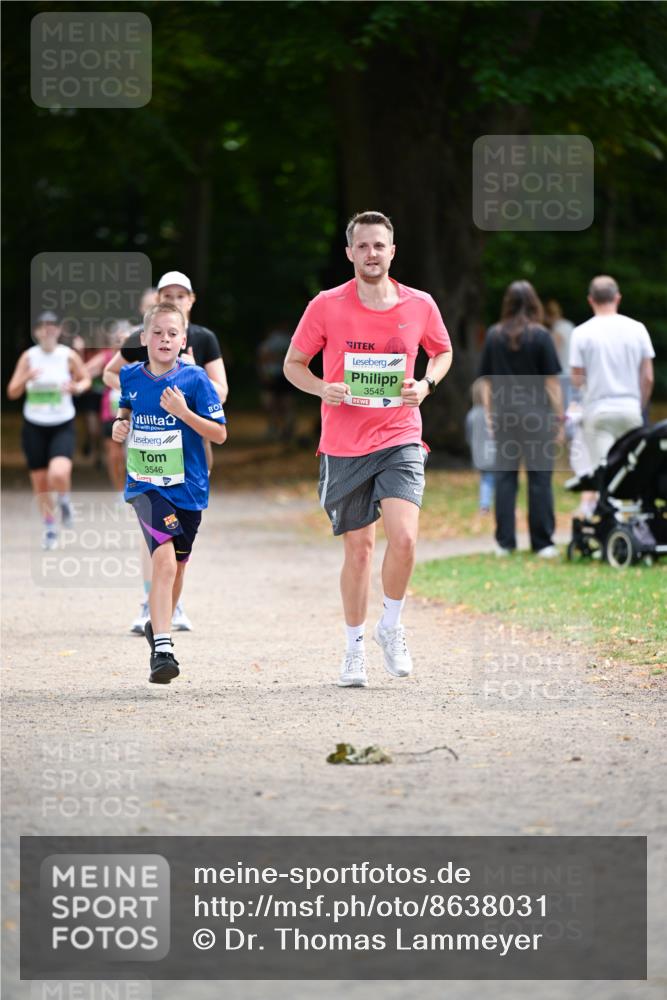 31.08.2025 - 21. Blankeneser Heldenlauf Dr. Thomas Lammeyer http://msf.ph/oto/8638031 31.08.2025 10:51:05 Laufen 3546, 3545, 10 meine-sportfotos.de