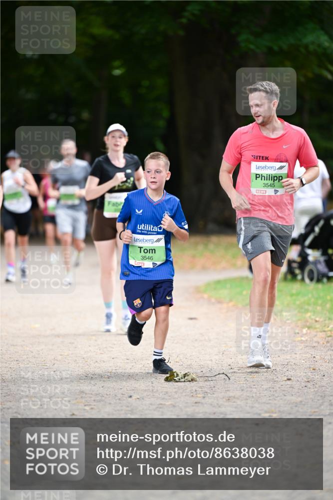 31.08.2025 - 21. Blankeneser Heldenlauf Dr. Thomas Lammeyer http://msf.ph/oto/8638038 31.08.2025 10:51:06 Laufen 3546, 3545 meine-sportfotos.de