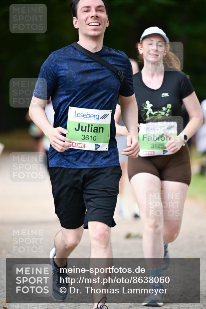 31.08.2025 - 21. Blankeneser Heldenlauf Dr. Thomas Lammeyer http://msf.ph/oto/8638060 31.08.2025 10:51:11 Laufen 3610, 3125 meine-sportfotos.de