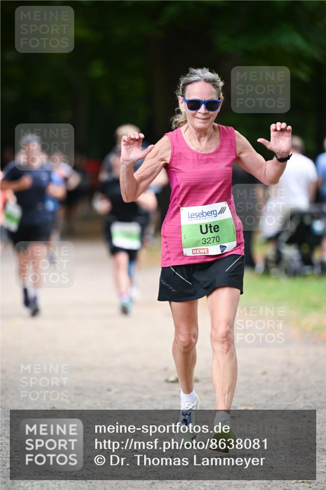 31.08.2025 - 21. Blankeneser Heldenlauf Dr. Thomas Lammeyer http://msf.ph/oto/8638081 31.08.2025 10:51:17 Laufen 3270 meine-sportfotos.de