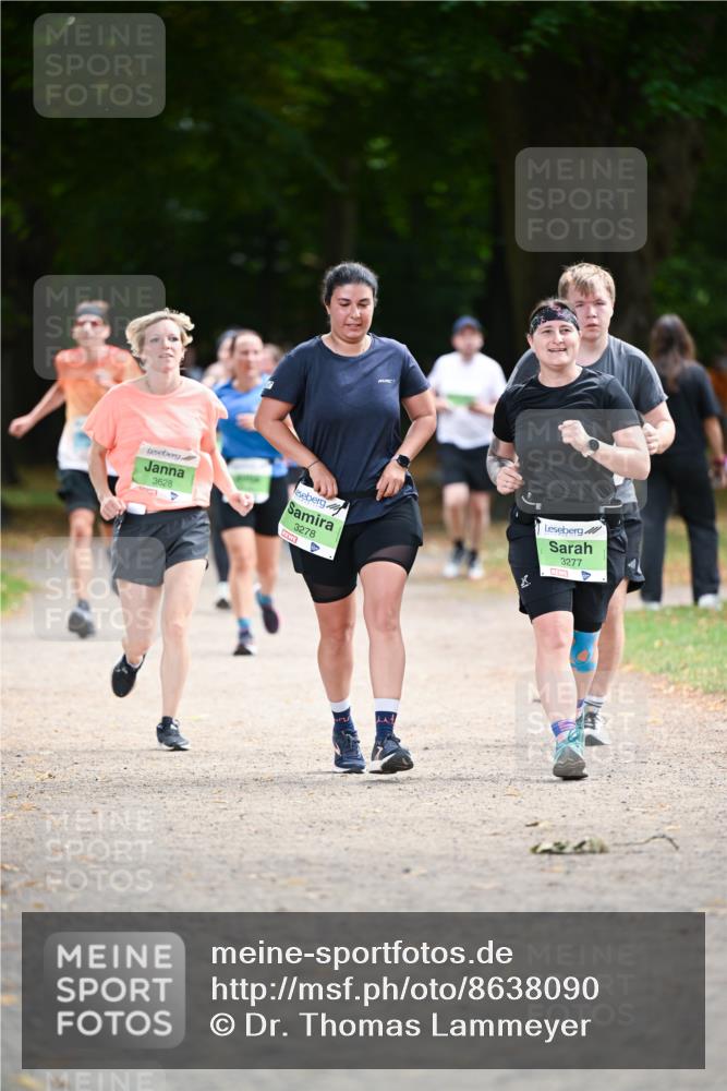 31.08.2025 - 21. Blankeneser Heldenlauf Dr. Thomas Lammeyer http://msf.ph/oto/8638090 31.08.2025 10:51:19 Laufen 3628, 3278, 3277 meine-sportfotos.de
