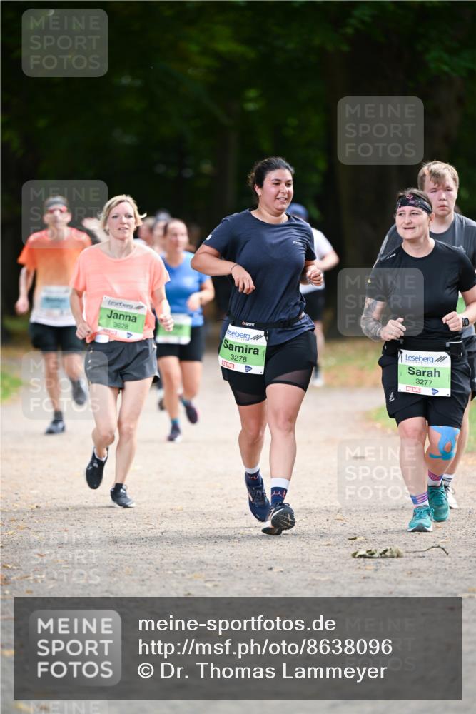 31.08.2025 - 21. Blankeneser Heldenlauf Dr. Thomas Lammeyer http://msf.ph/oto/8638096 31.08.2025 10:51:20 Laufen 3628, 3278, 3277 meine-sportfotos.de