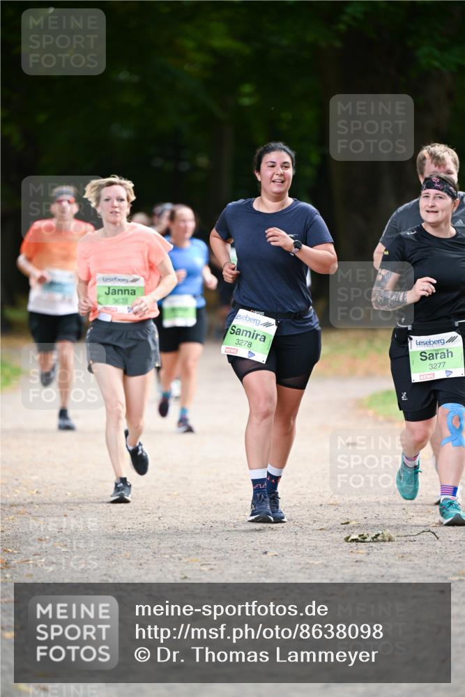 31.08.2025 - 21. Blankeneser Heldenlauf Dr. Thomas Lammeyer http://msf.ph/oto/8638098 31.08.2025 10:51:20 Laufen 3628, 3278, 3277 meine-sportfotos.de