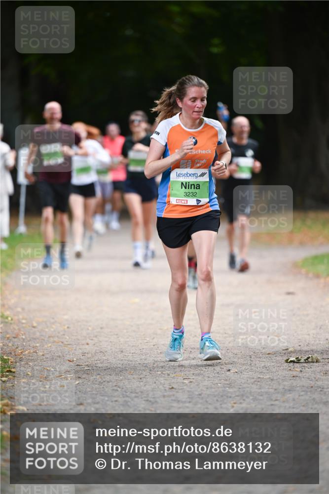 31.08.2025 - 21. Blankeneser Heldenlauf Dr. Thomas Lammeyer http://msf.ph/oto/8638132 31.08.2025 10:51:28 Laufen 11, 3232 meine-sportfotos.de