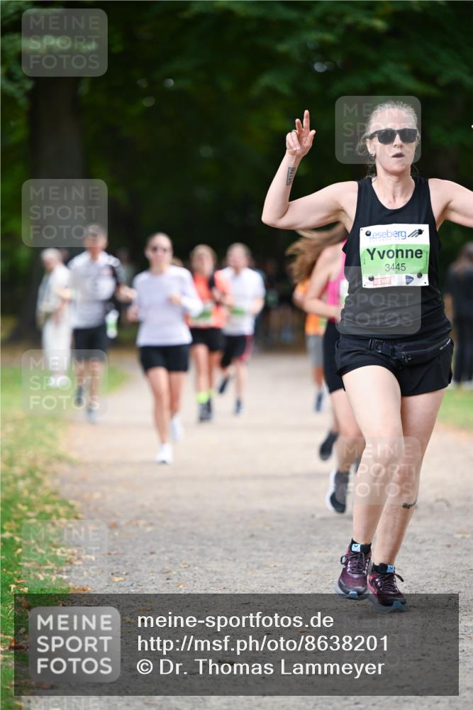 31.08.2025 - 21. Blankeneser Heldenlauf Dr. Thomas Lammeyer http://msf.ph/oto/8638201 31.08.2025 10:51:44 Laufen 3445 meine-sportfotos.de