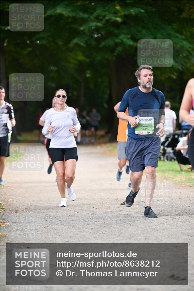 31.08.2025 - 21. Blankeneser Heldenlauf Dr. Thomas Lammeyer http://msf.ph/oto/8638212 31.08.2025 10:51:46 Laufen 3707 meine-sportfotos.de