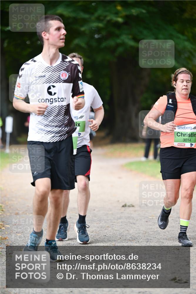 31.08.2025 - 21. Blankeneser Heldenlauf Dr. Thomas Lammeyer http://msf.ph/oto/8638234 31.08.2025 10:51:50 Laufen 3014 meine-sportfotos.de