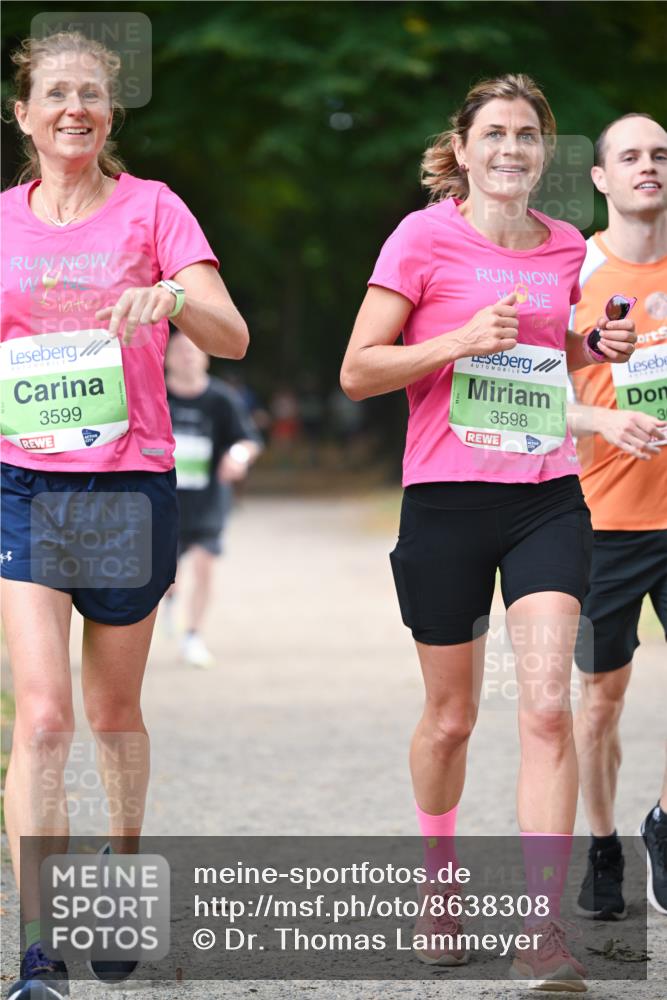 31.08.2025 - 21. Blankeneser Heldenlauf Dr. Thomas Lammeyer http://msf.ph/oto/8638308 31.08.2025 10:52:07 Laufen 3599, 3598, 3 meine-sportfotos.de