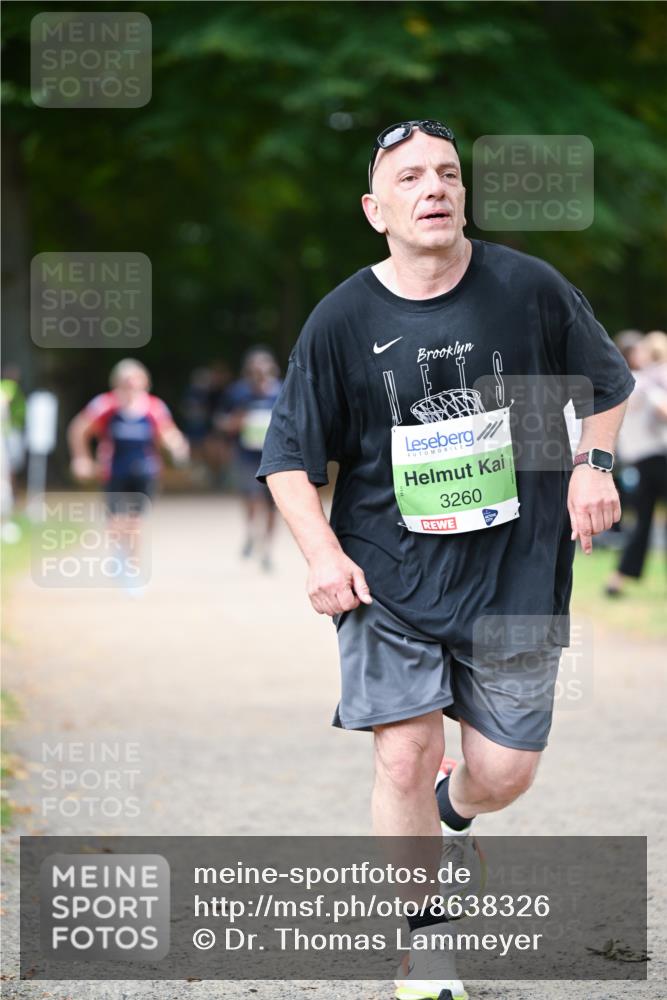 31.08.2025 - 21. Blankeneser Heldenlauf Dr. Thomas Lammeyer http://msf.ph/oto/8638326 31.08.2025 10:52:12 Laufen 3260 meine-sportfotos.de
