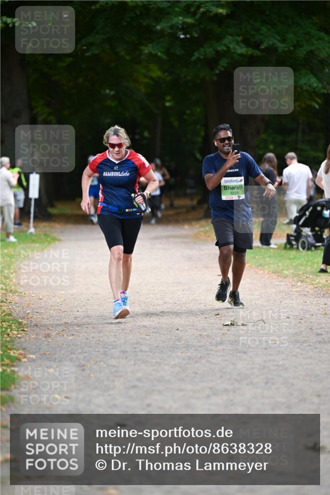 31.08.2025 - 21. Blankeneser Heldenlauf Dr. Thomas Lammeyer http://msf.ph/oto/8638328 31.08.2025 10:52:15 Laufen 3209 meine-sportfotos.de