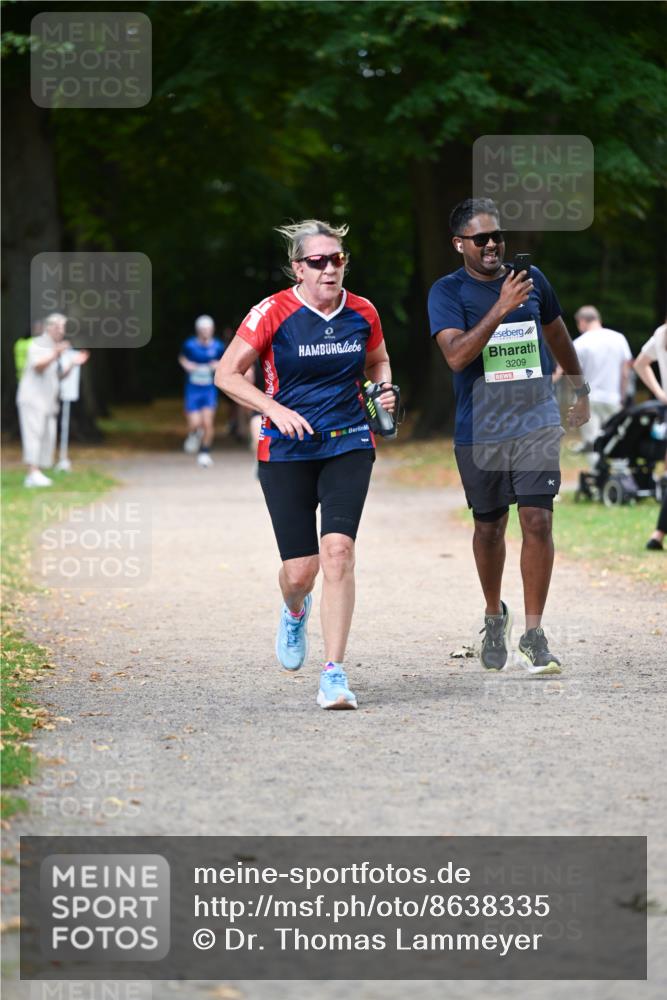 31.08.2025 - 21. Blankeneser Heldenlauf Dr. Thomas Lammeyer http://msf.ph/oto/8638335 31.08.2025 10:52:16 Laufen 3209 meine-sportfotos.de
