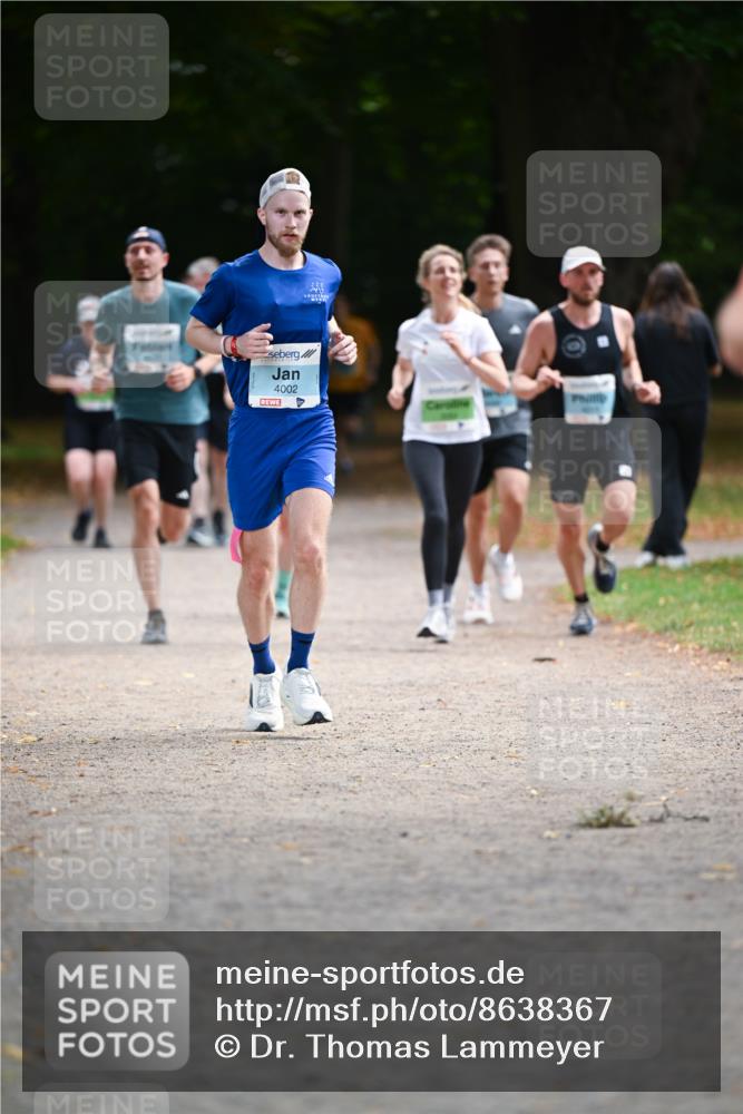 31.08.2025 - 21. Blankeneser Heldenlauf Dr. Thomas Lammeyer http://msf.ph/oto/8638367 31.08.2025 10:52:23 Laufen 4002 meine-sportfotos.de